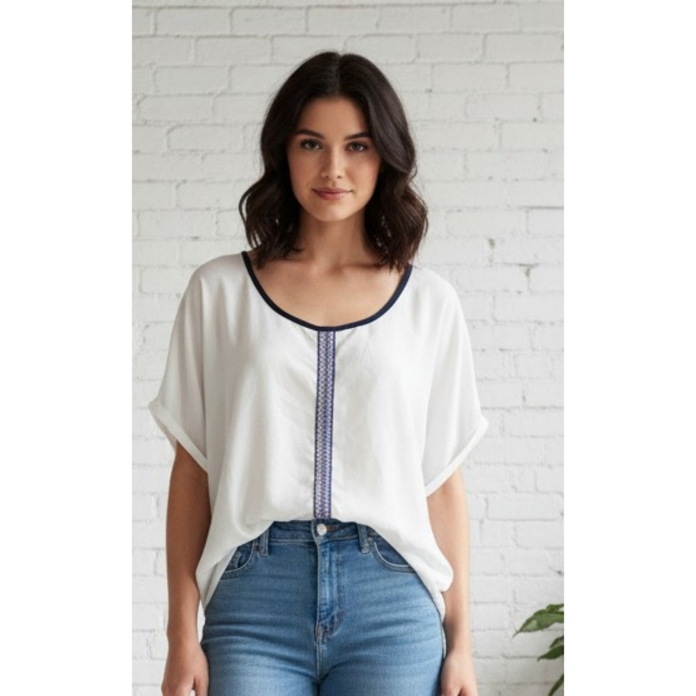 Maurices Chiffon Embroidered Short sleeve Hi low blouse White Size 2X